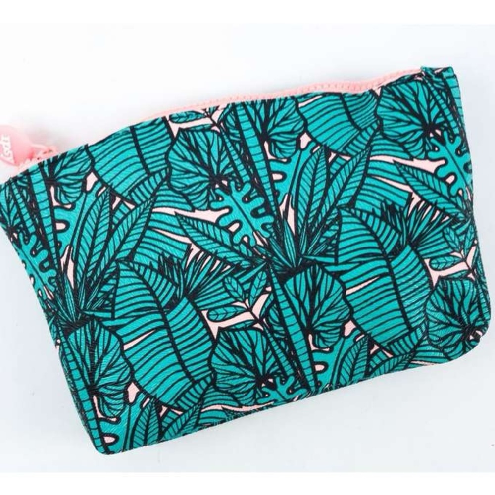 Ipsy glam bag